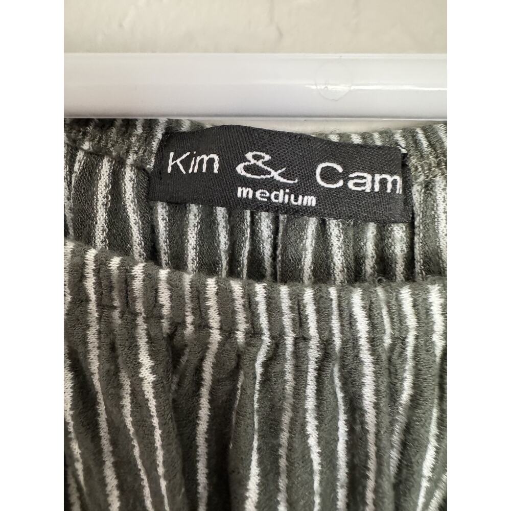 kim cami top medium - Picture 3 of 4